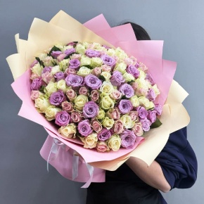 Букет из 101 розы пастельный микс и роз Меритим (40 см) в Бронницах