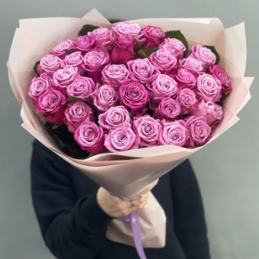 Букет из 51 розы Космик (50 см) в Бронницах