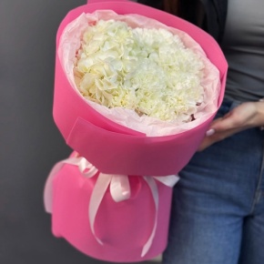 Букет "Гламур" из гортензии и диантусов в Бронницах