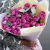 Букет "Малиновый бисквит" из кустовых и пионовидных роз и эвкалипта в Бронницах